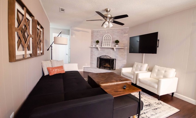 Evans Casa | ANWA - Augusta National Women's Amateur and Mid-Term Rental!