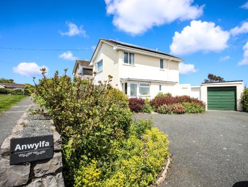 Moelfre Casa | Anwylfa