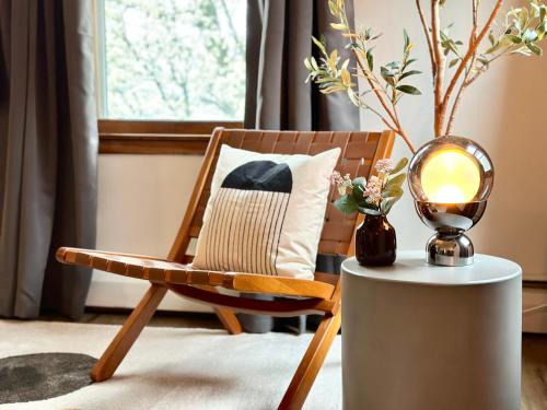 Mill River Apartamento | AO Destinations - Wooster Street in Little Italy New Haven