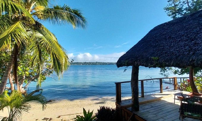 Aore Island Casa | Aoredise - Paradise on Aore Island 2 bedroom, 2 bathroom, 35m private beach