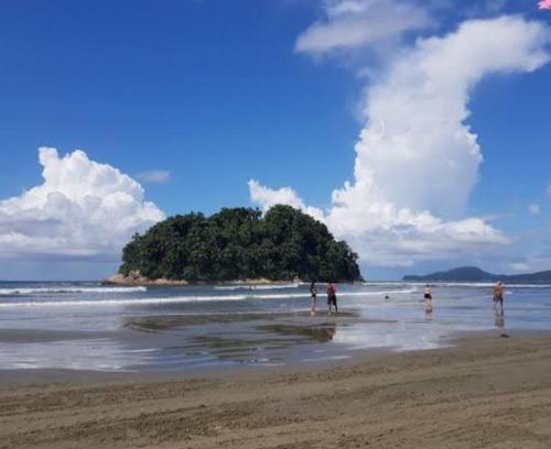 Jose Menino Apartamento | Apê 50 metros da praia com wifi e garagem