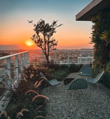 Capao da Canoa Apartamento | Apê elegante, terraço Lindo e ótima localização