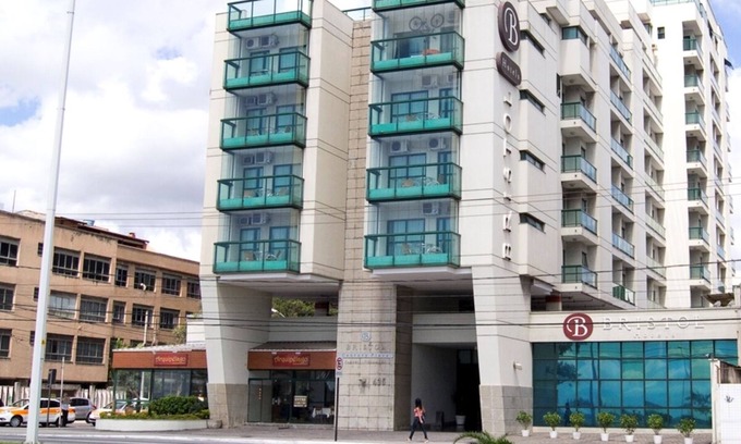 Jardim da Penha Apartamento | Apê Praia de Camburi | WiFi + Garage