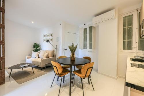 Las Acacias Apartamento | AP Embajadores XVIII