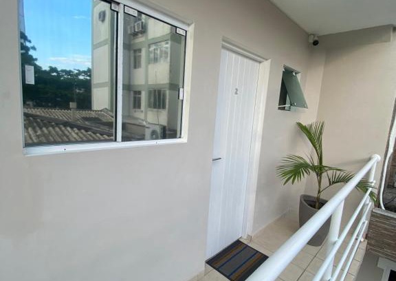 Nossa Senhora do Rosario Apartamento | AP FRENTE À PRAÇA BEM LOCALIZADO 02
