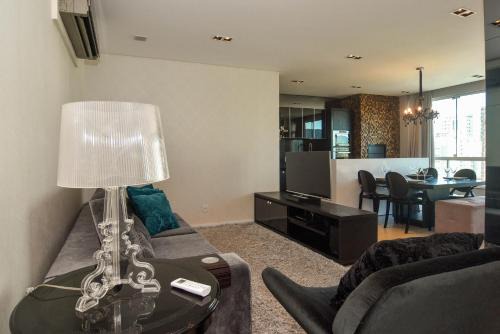Pioneiros Apartamento | Ap Moderno 550m da Roda Gigante em Pioneiros P2376