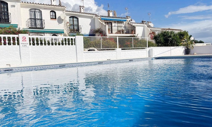 Nerja Chalet De Esquí | AP410 AZURE HOUSE