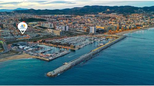 Badalona Apartamento | Ap4Us B1 - Apartment for us - Sightseeing & Beach near to Barcelona