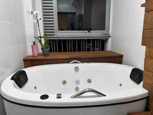 Butanta Apartamento | Ap62m2 - Banheira - 2 Dorm - 2 WC - Einstein e USP