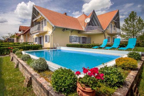 Balatonmariafurdo Apartamento | Apartments Balatonmariafürdo 19512