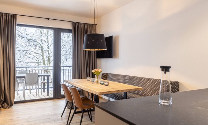 Sankt Martin am Tennengebirge Apartamento | Apartment & Infinity Pool