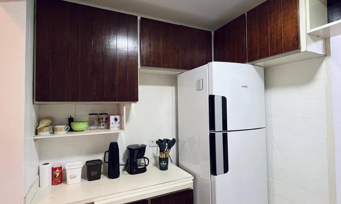 Jardim Praiano Apartamento | Apartamento Charmoso a 400mts da Praia da Enseada