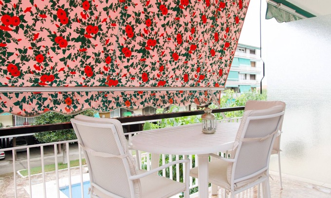 Sant Andreu de Llavaneres Apartamento | Apartamento LLavaneras 30\' Barcelona con piscina, a pie de playa y tren