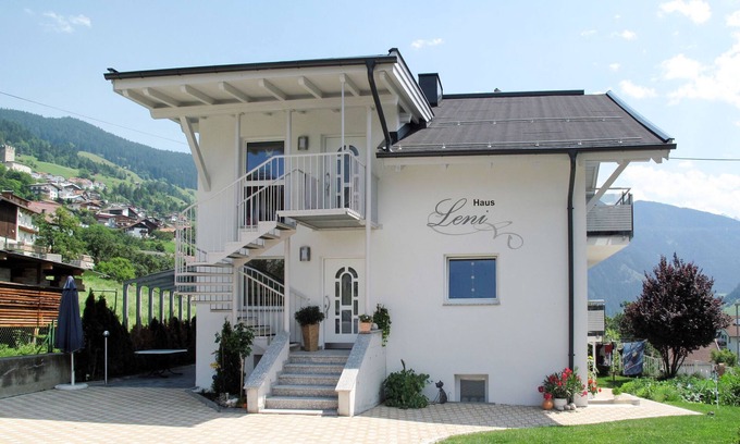 Fliess Apartamento | Apartamento Leni by Interhome