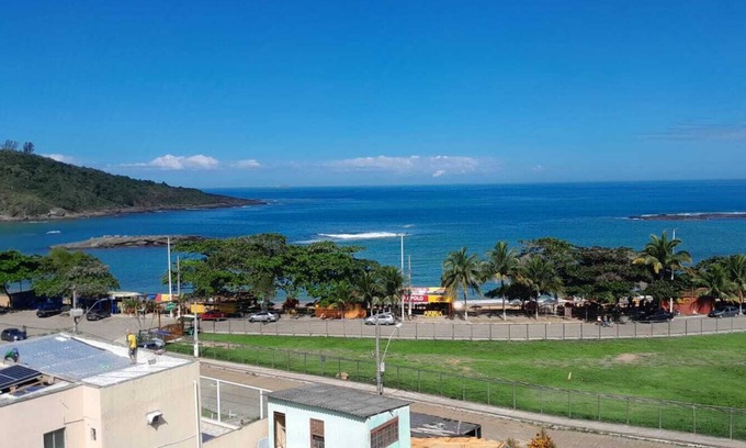 Una Apartamento | Apartamento Cobertura em Frente à Praia de Setiba - Guarapari