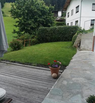 Arzl im Piztal Apartamento | Apart Desiree