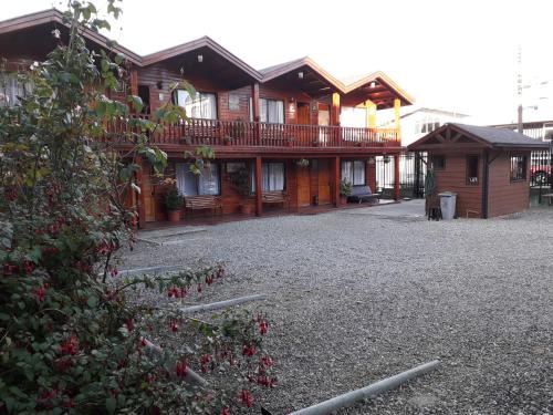 Valdivia Apartamento | Apart-Hotel Colonia-Königsberg UBICADO COSTADO TERMINAL BUSES, RÍO CALLE CALLE CARABINEROS DEPARTAMENTOS COMPLETOS CON AIRE ACONDICIONADO Y ESTACIONAMIENTO