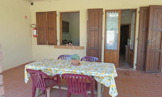 Montecatini Val di Cecina Apartamento | Apartamento '4' con piscina compartida, jardín compartido y Wi-Fi