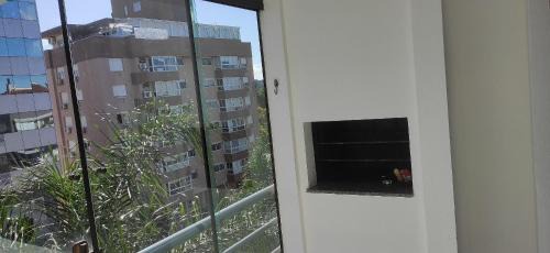 Chacara das Pedras Apartamento | Apto de 2 dormitorios y barbacoa. ROY0401