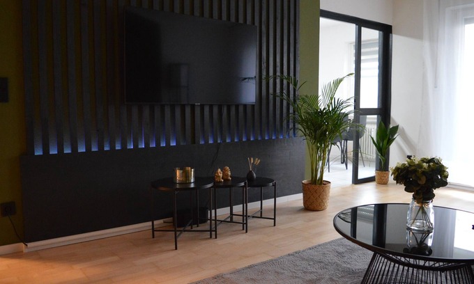 Richard-Strauss-Straße Apartamento | APART21 | Design Flat | balcony | Netflix
