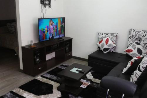 Bogota Apartamento | Apartaestudio amoblado, Edificio el eden 148