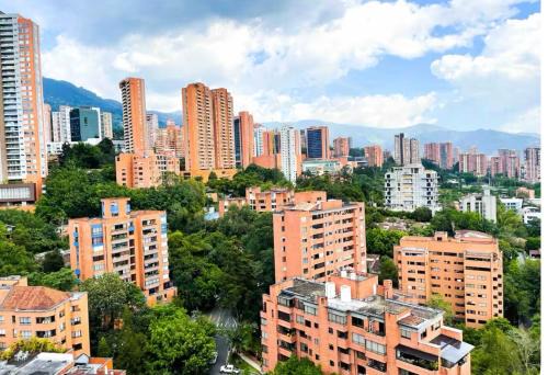El Tesoro Apartamento | Apartaestudio en el poblado cerca a Povenza 241