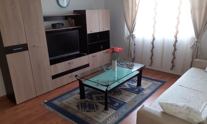 Orsova Apartamento | Apartament Ally’s