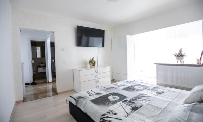 Tirgu Jiu Apartamento | Apartament CENTRAL