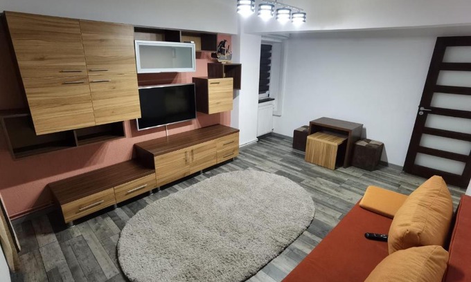 Tirgu Jiu Apartamento | Apartament - central