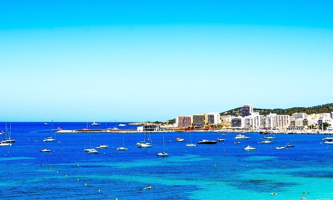 Sant Antoni de Portmany Apartamento | Apartamentos Typic Marina Playa - Adults Only