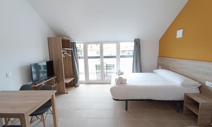 Santiago de Compostela Apartamento | Apartamentos Turísticos Pontepedriña by Bossh! Hotels