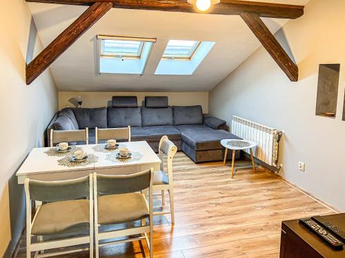 Przemysl Apartamento | Apartament Komfort dla 4-6 osób, 3 Maja 43