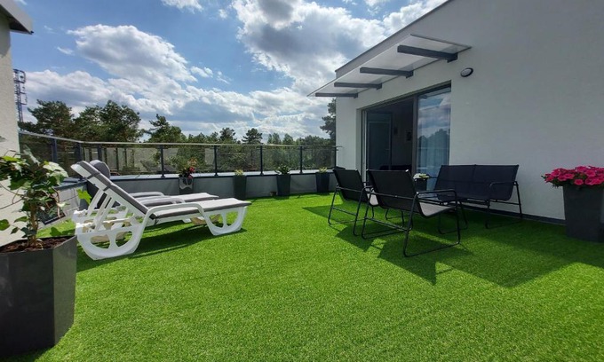 Cedzyna Apartamento | Apartament Leśny Taras z KLIMATYZACJĄ & Garaż podziemny w cenie-728-828-835- Targi Kielce