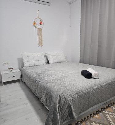 Arad Apartamento | Apartament 'Life', free parking, check in NON STOP