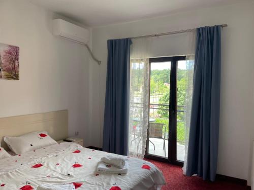 Baile Unu Mai Apartamento | Apartament Lora