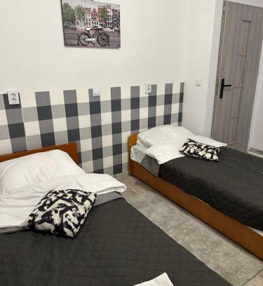 Mierzecice Apartamento | Apartament nr 5 lub 6 przy Sali Kominkowej