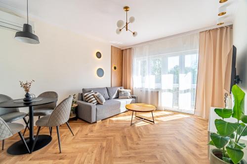 Kedzierzyn Kozle Apartamento | Apartament Radosny, Klimatyzacja, PW INVEST HOME