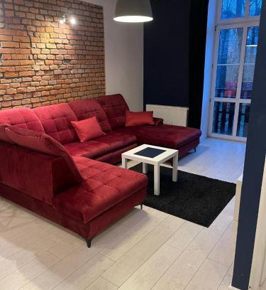 Bielsko-Biala Apartamento | Apartament Rubin klimatyczny apartament w samym centrum Bielska