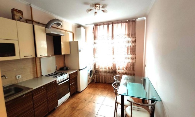 Kosuv Stary Apartamento | Апартаменти в новобудові біля парку Шевченка