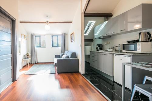 Ramalde Apartamento | Apartamento À Francos Attic