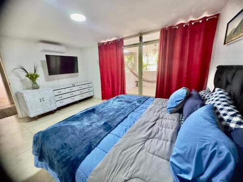 Baruta Apartamento | Apartamento Único en Caracas 3 habitaciones, 3 baños, terrazas, hamaca, estacionamiento, smartv, wifi y una decoración brutal estilo Art Déco - Moderno