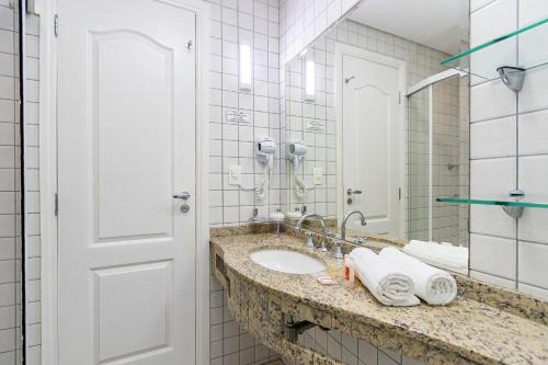 Batel Apartamento | Apartamento 1 Quarto com Vaga no Batel - LUC0108