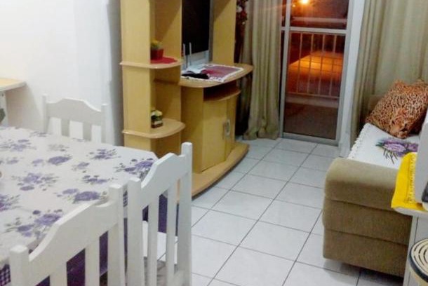 Raichaski Apartamento | APARTAMENTO 10 min de CRICIUMA em IÇARA-SC - 2 quartos - 3 Ar-Condicionado split - Cozinha equipada - Banheiro - Garagem coberta e Wi-Fi - Anfitriã Superhost no BnB