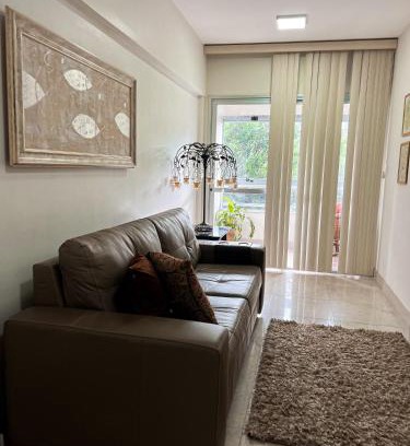 Jardim Camburi Apartamento | Apartamento aconchegante à 200m da praia - Vitória