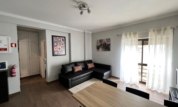Seixal Apartamento | Apartamento Barão