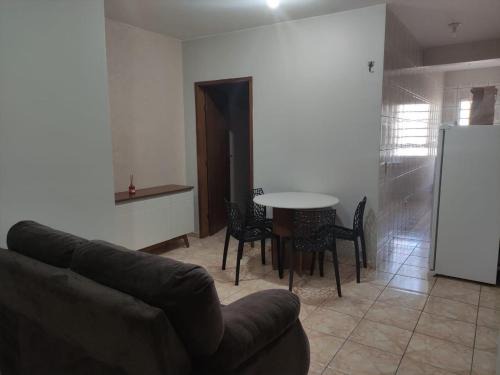 Guara Apartamento | Apartamento bem localizado para até 4 hóspedes