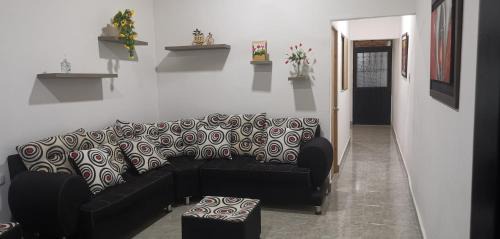 La Dorada Apartamento | Apartamento bonito y amplio!