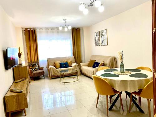 Aguilas Apartamento | Apartamento céntrico junto paseo, playas y zonas de interés!