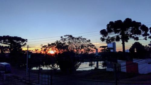 Desvio Rizzo Apartamento | Apartamento com vista para lagoa