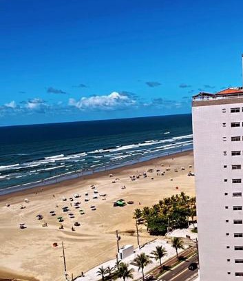 Mirim Apartamento | Apartamento com Vista lateral para o Mar!